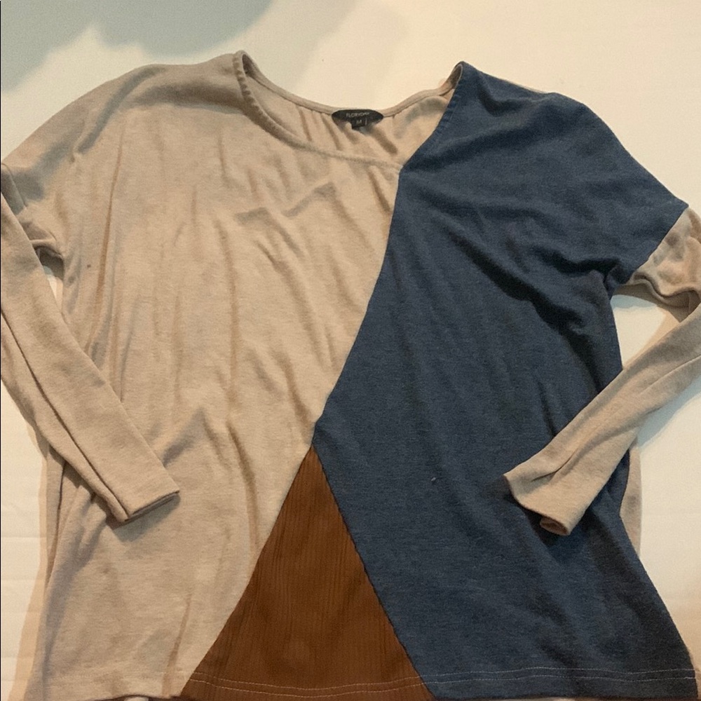 Colorblock Long Sleeve Top